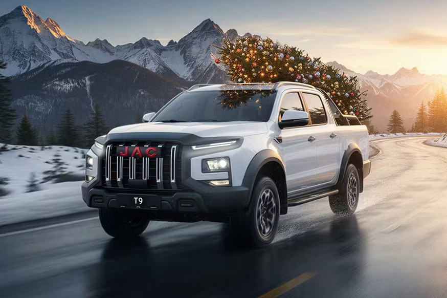 В России стартовали продажи новой версии флагманского пикапа JAC T9, цена известна - «JAC»