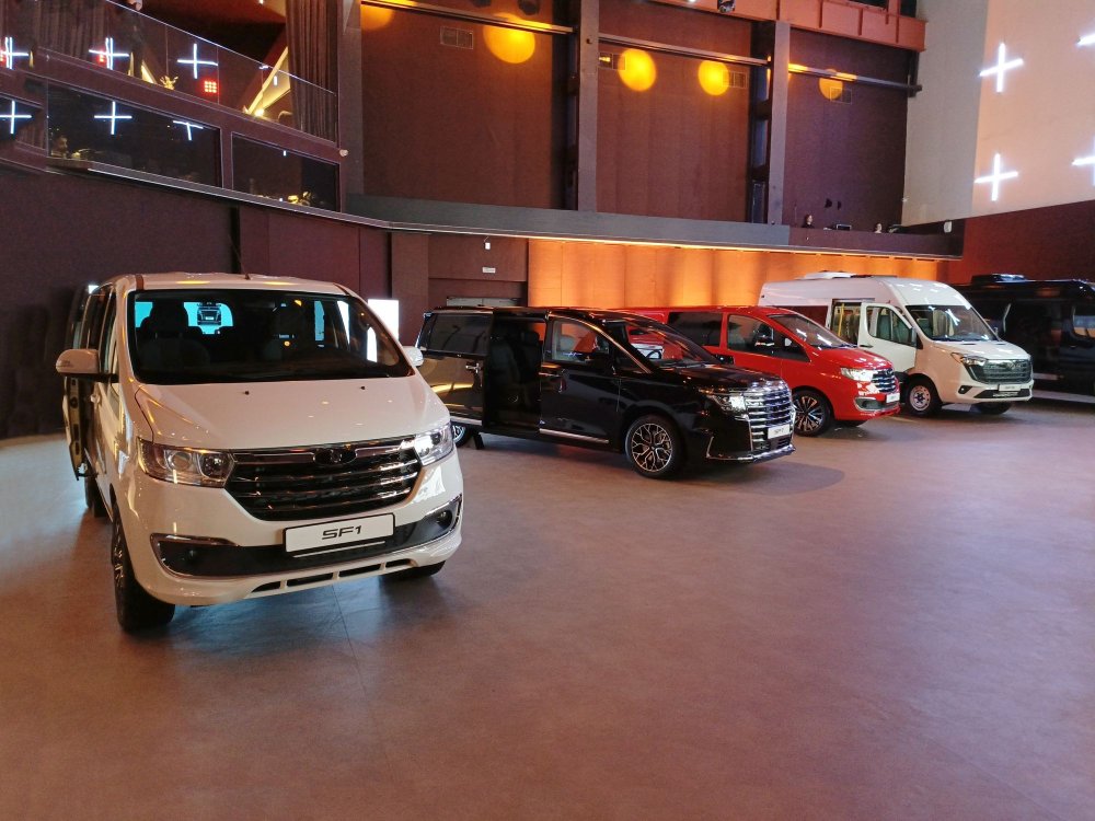 Автобусы для народа и минивэны для элиты: премьеры Sollers - «Грузовики и автобусы»