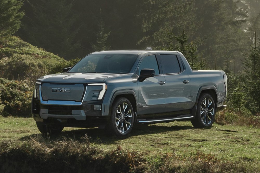 Большой пикап GMC Sierra EV Denali стал дешевле к 2025 модельному году - «GMC»