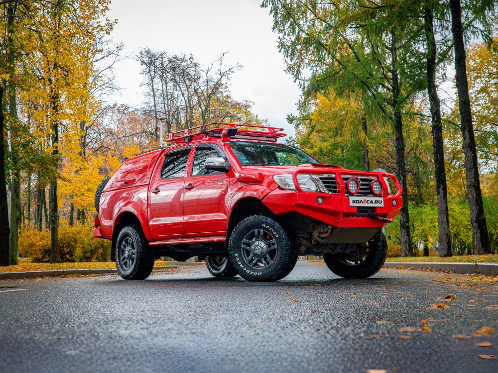 Не бита, не крашена, один хозяин: опыт владения Toyota Hilux VII - «Тест-драйв»
