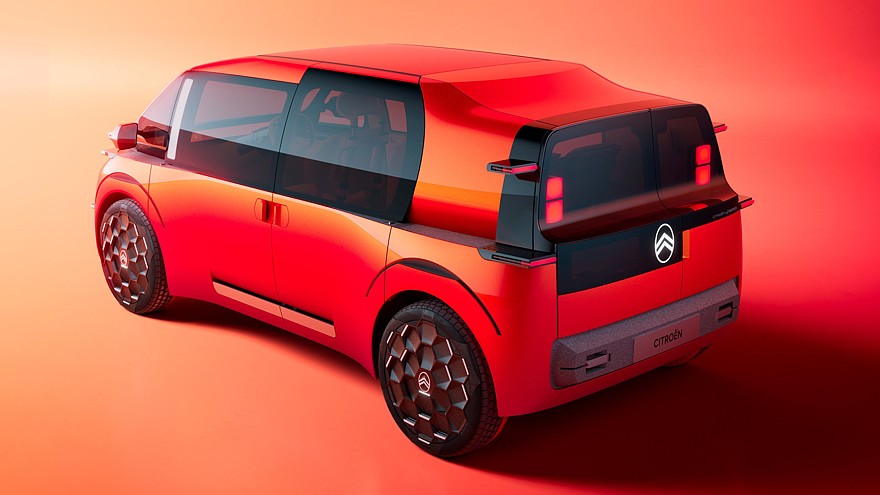 Citroen Elo: шестиместный семейный минивэн со съёмной мебелью и двумя матрасами - «Citroen»