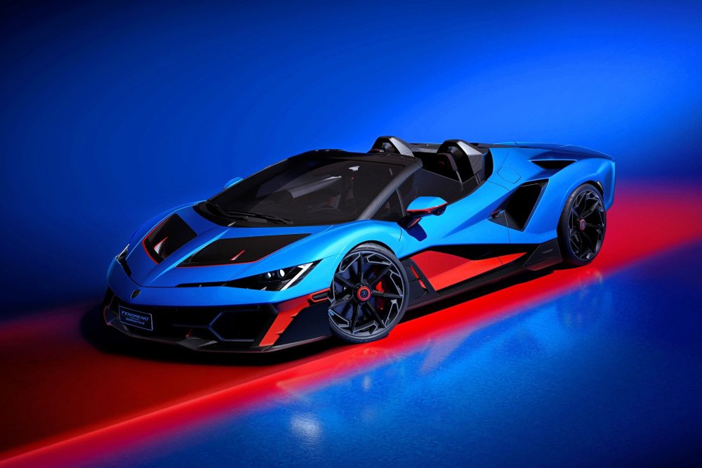 Lamborghini Fenomeno Roadster: космическая цена, ревущий V12 и никакой защиты от дождя - «Lamborghini»