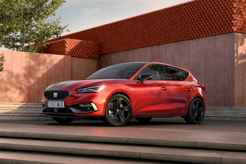 Нынешнему Seat Leon продлили жизнь: в 2029 году его ждёт большое обновление - «SEAT»
