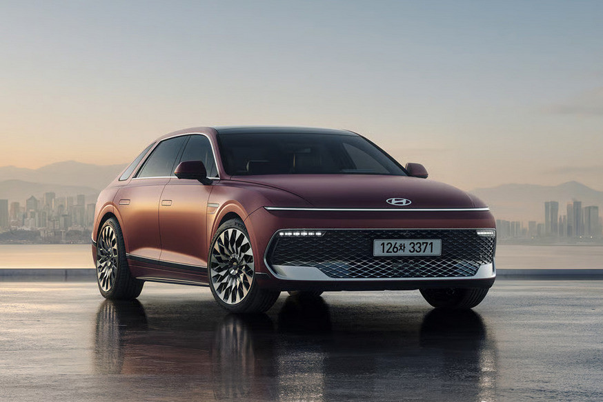 Флагманский седан Hyundai Grandeur получил новый салон после рестайлинга - «Hyundai»
