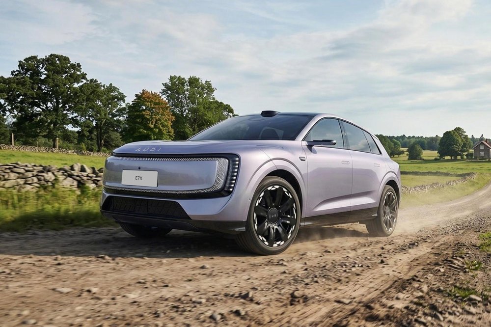 AUDI E7X выходит на рынок: без колец, но с богатым оснащением и достойной техникой - «Audi»