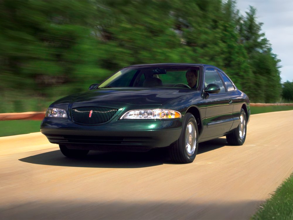 Пять метров двухдверной роскоши: как появилось купе Lincoln Mark VIII и чем оно уникально - «Lincoln»
