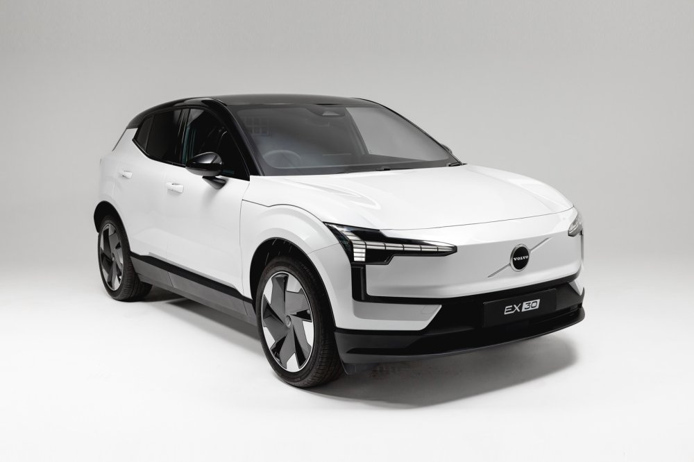 Volvo EX30 Cargo: компактный паркетник превратили в фургон - «Volvo»