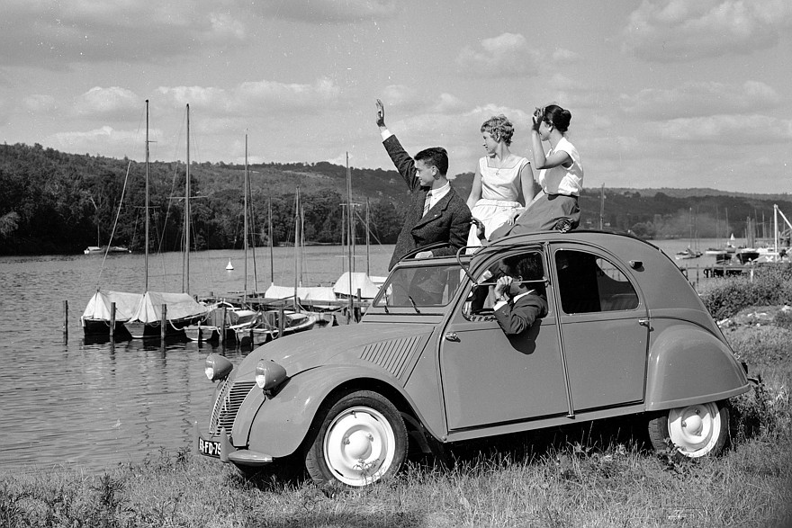Новый Citroen 2CV анонсирован официально: народный автомобиль за 15 000 евро - «Fiat»