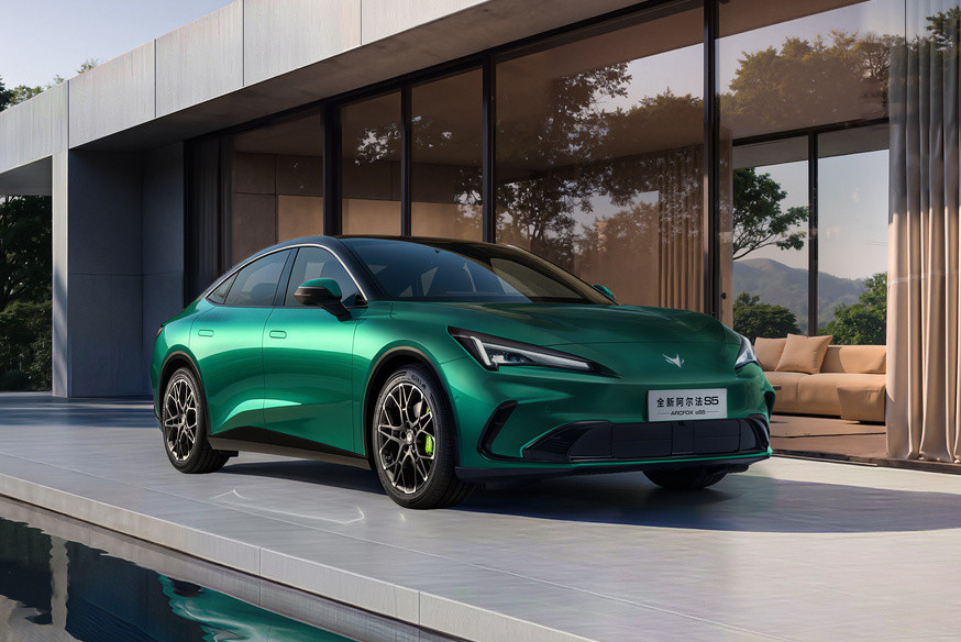 Обновлённый седан Arcfox Alpha S5 от BAIC приготовился к старту продаж - «BAIC»