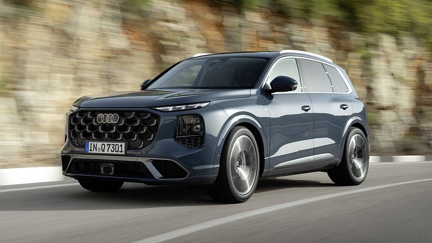 Рассекречен Audi Q7 третьего поколения с салоном как у грядущего Q9 и ДВС под капотом - «Audi»