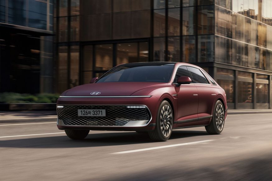 Роскошный седан Hyundai Grandeur с новым салоном: полноценная премьера - «Hyundai»