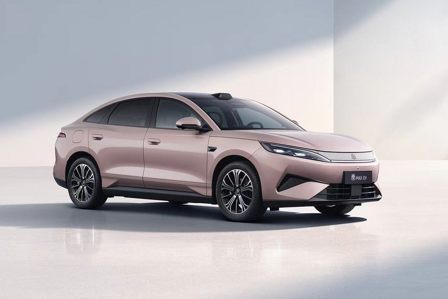Анонсирован седан BYD Qin Max – самый крупный в семействе - «BYD»