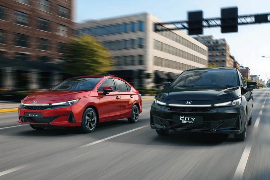 Бюджетные седан и хэтчбек Honda City: второй рестайлинг на фоне снижения спроса - «Honda»