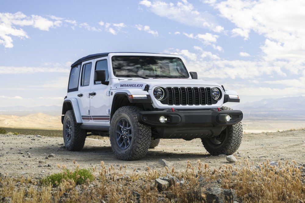 Внедорожник Jeep Wrangler обзавёлся супергеройской спецверсией America250 - «Jeep»