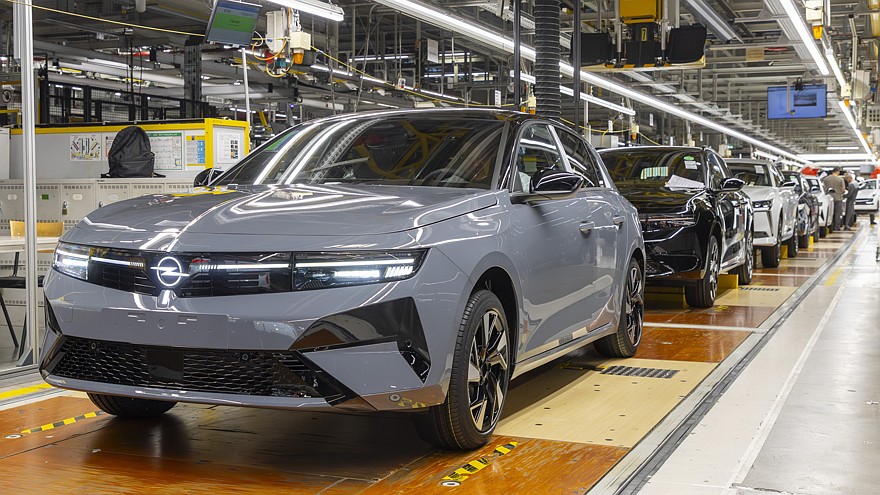 Opel анонсировал новые Astra и Corsa на платформе STLA One - «Vauxhall»