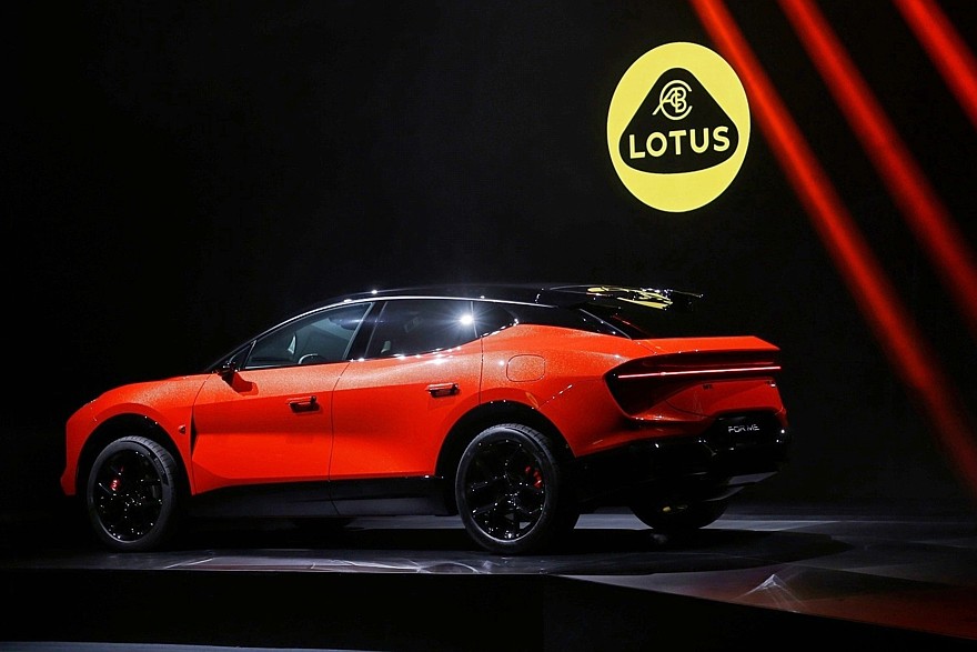 В Китае представлен plug-in гибридный кроссовер Lotus For Me с техникой от Zeekr - «Lotus»