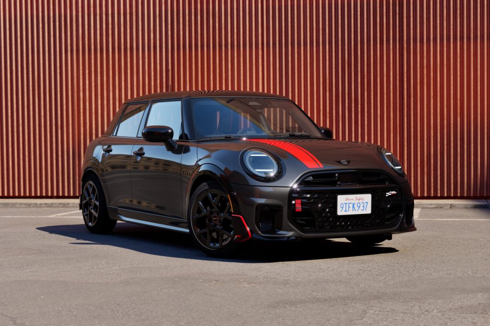 Mini Cooper S обзавёлся особенной версией Red Line Edition - «MINI»