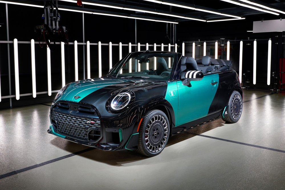 Mini.01 на базе Mini JCW Convertible: уникальный кабриолет для капризного американца - «MINI»