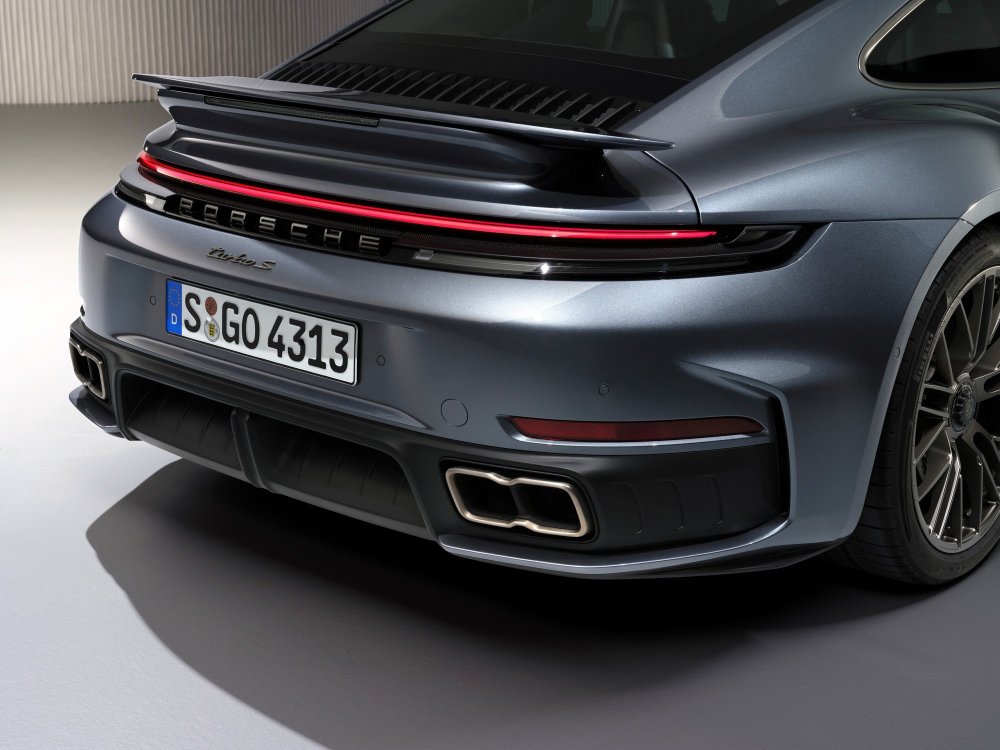 Porsche выпустит газы вместе с Xpeng, чтобы не платить углеродный штраф в Евросоюзе - «Porsche»