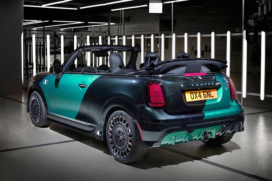 Mini.01 на базе Mini JCW Convertible: уникальный кабриолет для капризного американца - «MINI»