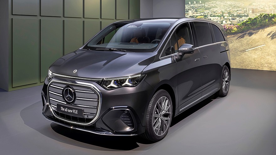 Роскошный минивэн Mercedes-Maybach VLS готовится к премьере - «Mercedes-Maybach»