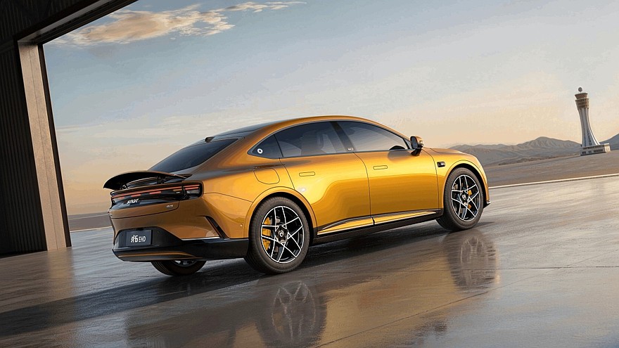 Лифтбек smart #6 будет похож на акулу и немного на Dodge Charger - «Smart»