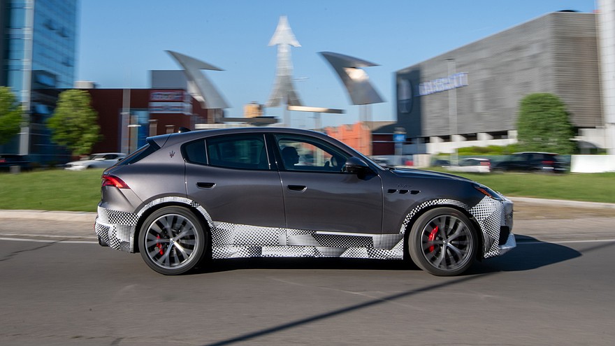 Maserati готовится обновить GranTurismo, GranCabrio и Grecale - «Maserati»