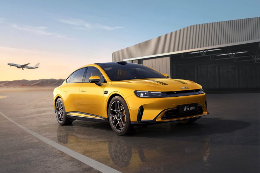 Лифтбек smart #6 будет похож на акулу и немного на Dodge Charger - «Smart»