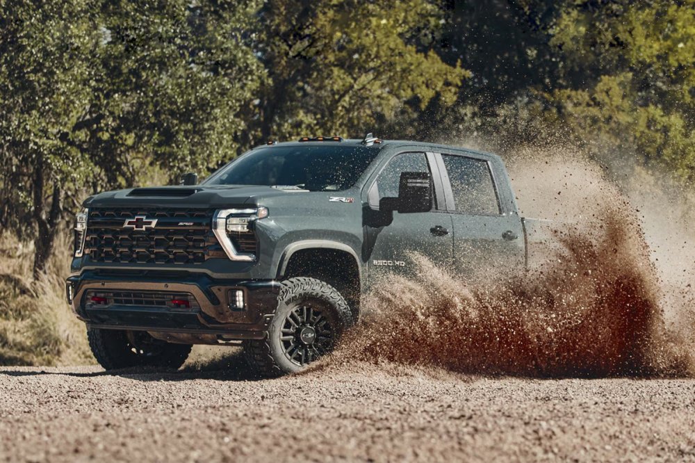 GM анонсировал новый турбодизель V8 Duramax для Chevrolet Silverado HD и GMC Sierra HD - «Chevrolet»